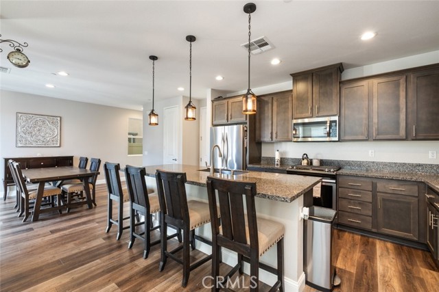 Detail Gallery Image 11 of 40 For 38549 Windingwalk Dr, Murrieta,  CA 92563 - 3 Beds | 2/1 Baths