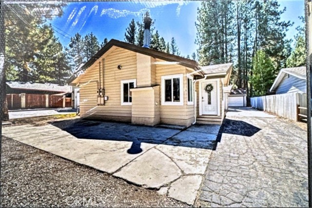 Detail Gallery Image 15 of 29 For 41667 Brownie Ln, Big Bear Lake,  CA 92315 - – Beds | – Baths