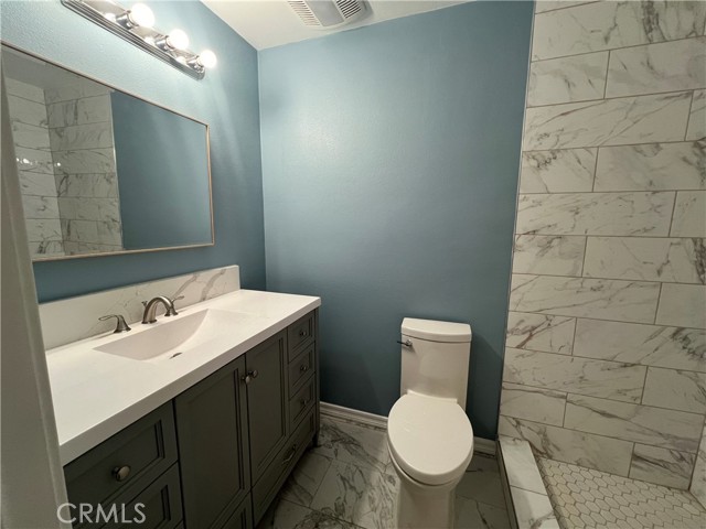 Detail Gallery Image 10 of 15 For 1531 E Avenue R6, Palmdale,  CA 93550 - 3 Beds | 2 Baths