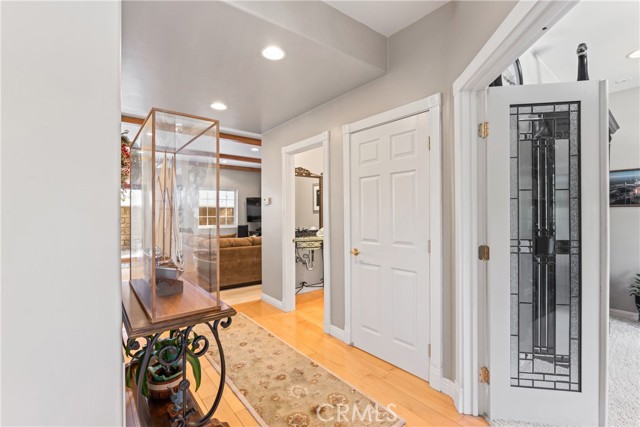 197 Massive Road, Blue Jay CA: https://media.crmls.org/medias/255bed3b-3e5b-44e3-b54d-6f639eccfba7.jpg
