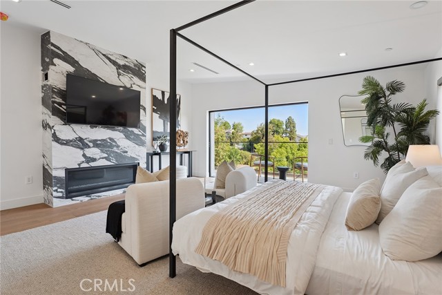 Detail Gallery Image 37 of 65 For 22268 Avenue San Luis, Woodland Hills,  CA 91364 - 5 Beds | 5/1 Baths