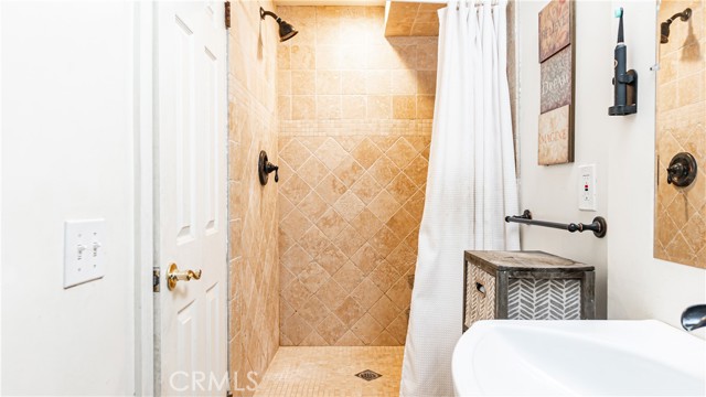 Detail Gallery Image 22 of 46 For 322 Cedarbrook Dr, Twin Peaks,  CA 92391 - 3 Beds | 2 Baths