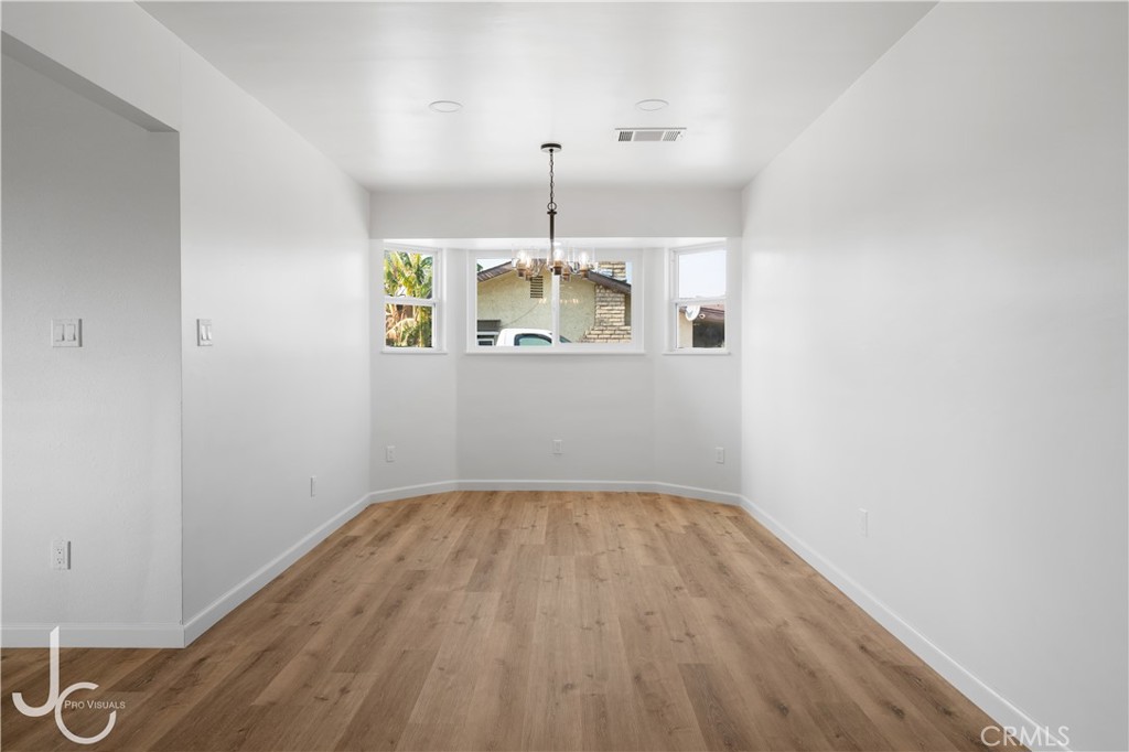 255E9193 3D85 4683 91D7 Dee46F03561D 4001 Deacon Avenue, Bakersfield, Ca 93307 &Lt;Span Style='BackgroundColor:transparent;Padding:0Px;'&Gt; &Lt;Small&Gt; &Lt;I&Gt; &Lt;/I&Gt; &Lt;/Small&Gt;&Lt;/Span&Gt;