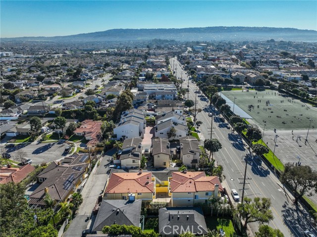 Detail Gallery Image 54 of 60 For 204 N Prospect #B,  Redondo Beach,  CA 90277 - 4 Beds | 3 Baths