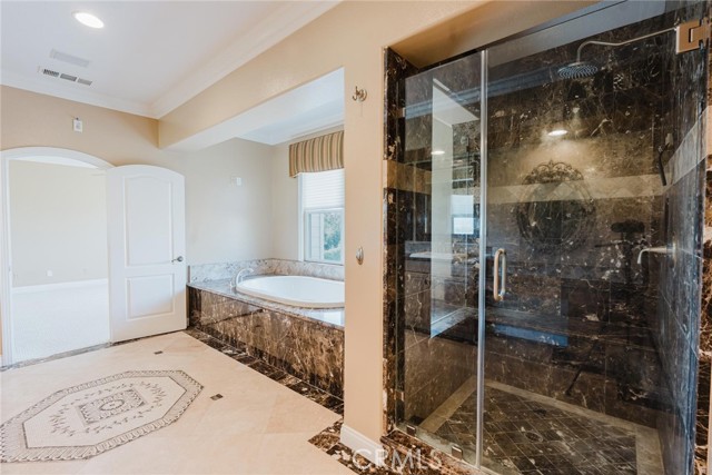Detail Gallery Image 33 of 74 For 26858 Pine Hollow Ct, Valencia,  CA 91381 - 5 Beds | 4 Baths