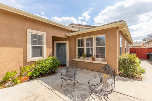 Detail Gallery Image 4 of 24 For 8180 Pavin, Hemet,  CA 92545 - 2 Beds | 2 Baths