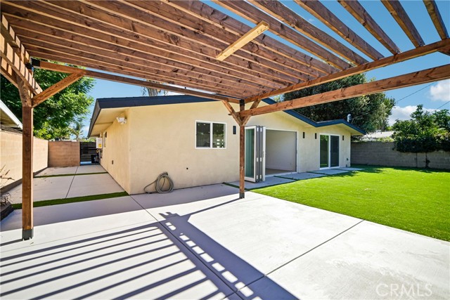 7831 Capistrano photo 8