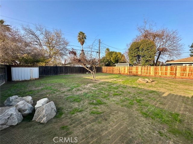 Detail Gallery Image 22 of 22 For 2135 Arden Dr, Fresno,  CA 93703 - 2 Beds | 1 Baths