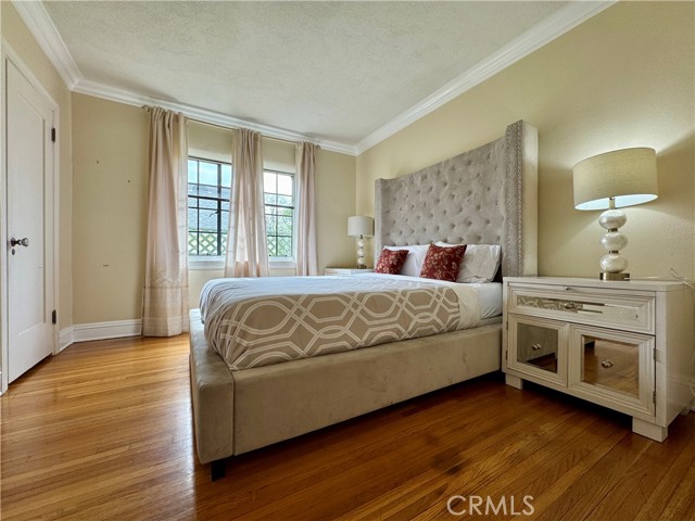 Detail Gallery Image 28 of 65 For 1149 Cordova Ave, Glendale,  CA 91207 - 5 Beds | 3 Baths