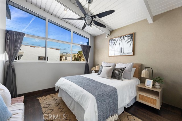 405 10th Street, Manhattan Beach, California 90266, 4 Bedrooms Bedrooms, 0 ,3 BathroomsBathrooms,Residential,For Sale,10th,0,SB26181115 405 10th Street, Manhattan Beach, California 90266, 4 Bedrooms Bedrooms, 0 ,3 BathroomsBathrooms,Residential,For Sale,10th,0,SB26181115