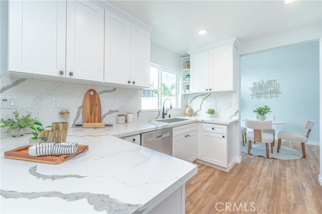26687 Colt Drive, Corona CA: https://media.crmls.org/medias/25619058-9460-47bd-a5c9-2a161a7aca87.jpg