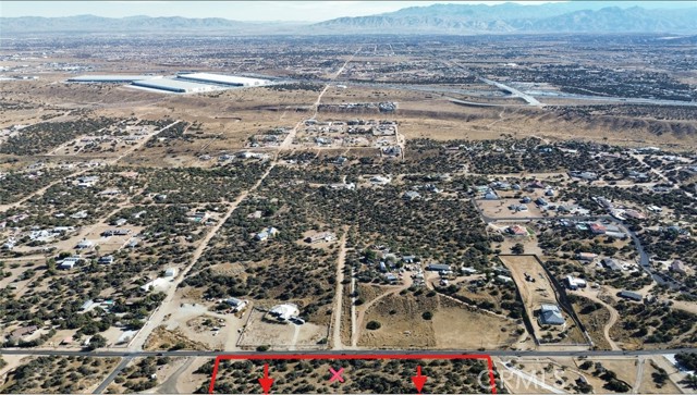 0 Oak Hills Road, Oak Hills CA: https://media.crmls.org/medias/25620810-8fe7-444f-8d93-e26fb3d0b67b.jpg