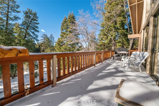 Detail Gallery Image 3 of 15 For 43390 Bow Canyon Rd, Big Bear Lake,  CA 92315 - 3 Beds | 2 Baths