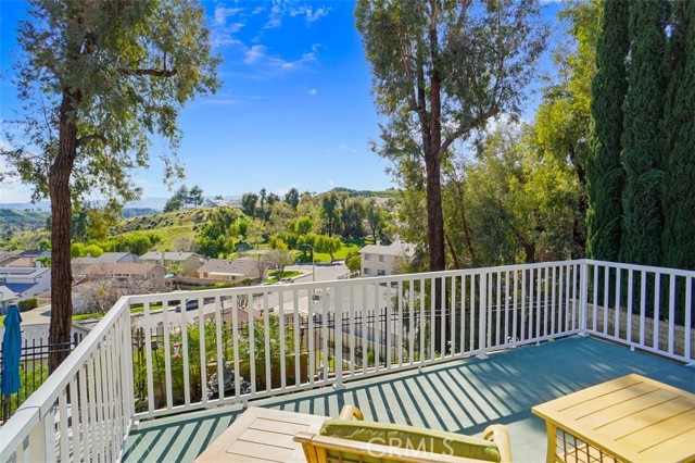 Detail Gallery Image 22 of 29 For 21946 Peppercorn, Saugus,  CA 91350 - 4 Beds | 2/1 Baths