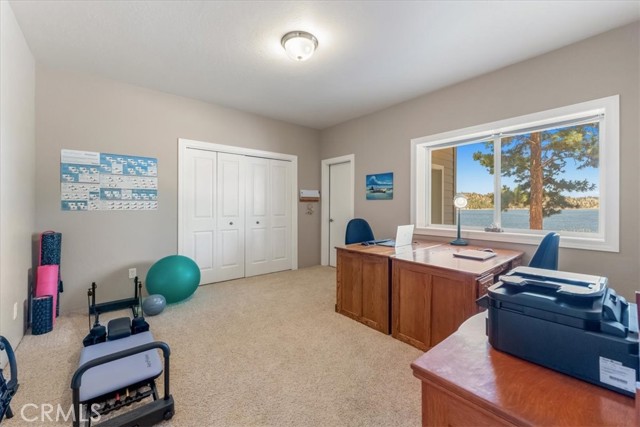 Detail Gallery Image 19 of 33 For 5326 Spearpoint, Weed,  CA 96094 - 4 Beds | 2/1 Baths