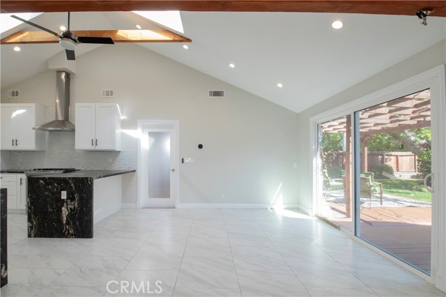 Detail Gallery Image 22 of 57 For 7447 Enfield, Reseda,  CA 91335 - 3 Beds | 2 Baths