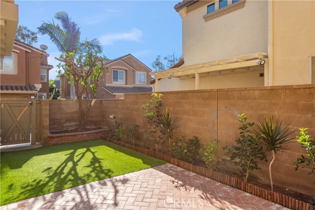 Detail Gallery Image 32 of 42 For 9 Mineral King, Irvine,  CA 92602 - 4 Beds | 2/1 Baths