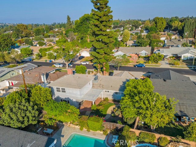 Detail Gallery Image 27 of 38 For 9623 Penfield Ave, Chatsworth,  CA 91311 - 4 Beds | 3 Baths