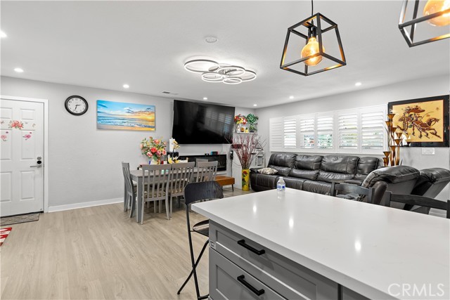 Detail Gallery Image 6 of 34 For 12231 Bluebell, Garden Grove,  CA 92840 - 5 Beds | 3 Baths