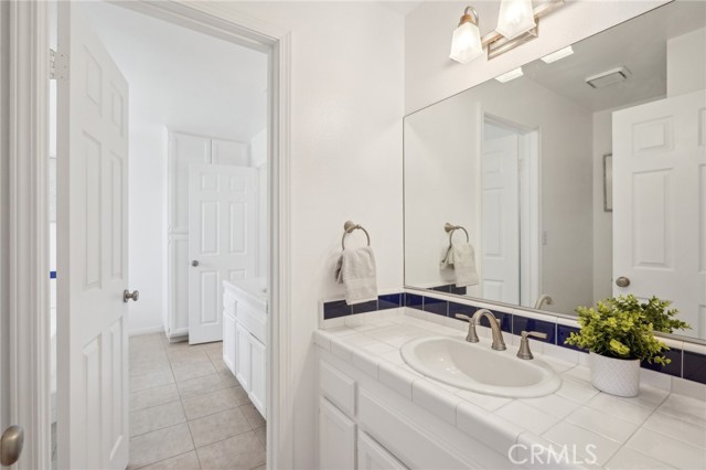 1924 Mathews Avenue, Redondo Beach CA: https://media.crmls.org/medias/2566f946-8953-43da-b428-8a76e6da7a74.jpg