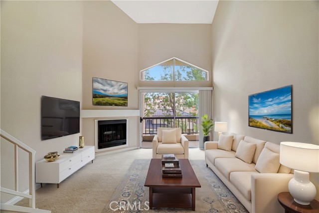 5510 Owensmouth Avenue, Woodland Hills CA: https://media.crmls.org/medias/25671bff-8118-4eab-b65c-87ff91d51968.jpg