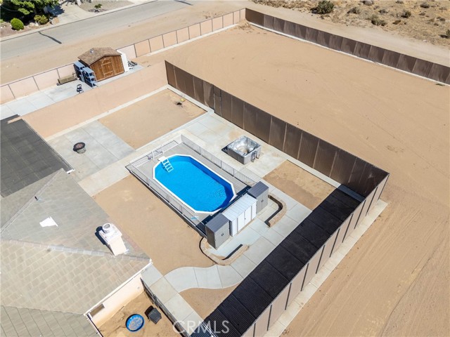 10124 Mesa Road, Victorville CA: https://media.crmls.org/medias/25678026-85fa-49ca-a7e7-ce4a552ccf99.jpg