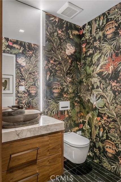 Image 42 of 53 For 2516 Ocean Boulevard