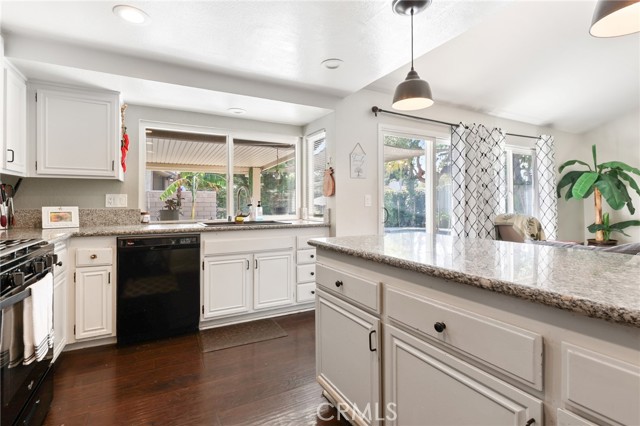Detail Gallery Image 18 of 52 For 1184 E Meadow Wood Dr, Covina,  CA 91724 - 3 Beds | 2 Baths