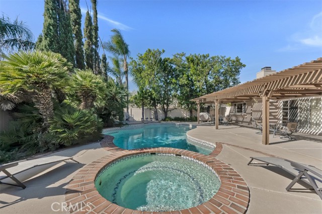 Detail Gallery Image 33 of 39 For 20828 Bermuda St, Chatsworth,  CA 91311 - 4 Beds | 2 Baths