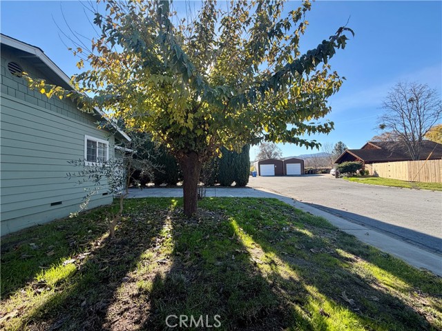 Detail Gallery Image 10 of 23 For 7332 Anchor, Clearlake,  CA 95422 - 2 Beds | 1/1 Baths