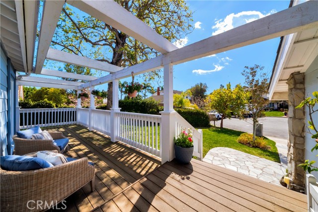 25941 Sheriff Road, Laguna Hills CA: https://media.crmls.org/medias/256a97c5-05f0-4a91-8643-b829938d7ce9.jpg