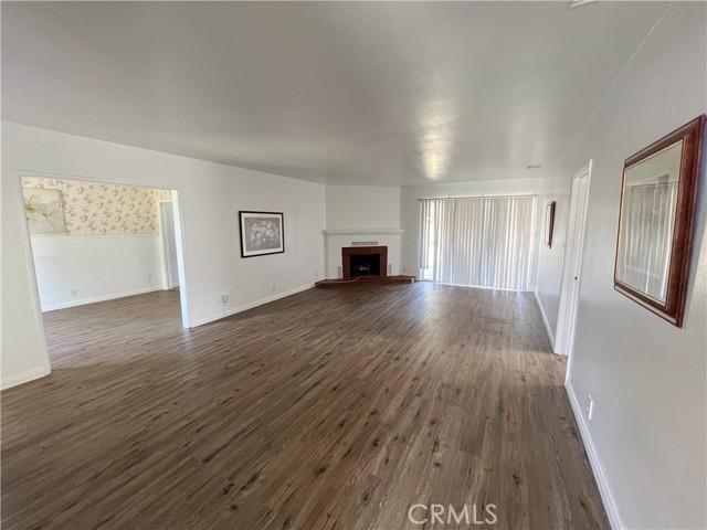 408 S Indiana Street, Anaheim CA: https://media.crmls.org/medias/256c3ff0-ace2-4743-84bf-4bac8dfb54d8.jpg