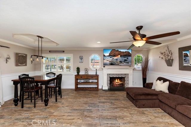 Detail Gallery Image 12 of 46 For 11605 Pampus Dr, Jurupa Valley,  CA 91752 - 5 Beds | 2 Baths
