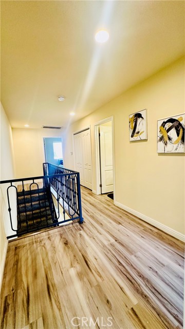 Detail Gallery Image 39 of 45 For 18336 1/2 Keswick St, Reseda,  CA 91335 - 4 Beds | 3/1 Baths