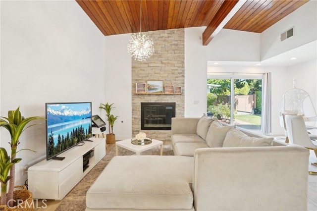 1721 S 3rd Avenue, Arcadia CA: https://media.crmls.org/medias/256dbb5d-6a46-4a3d-b9eb-60a18a42d683.jpg