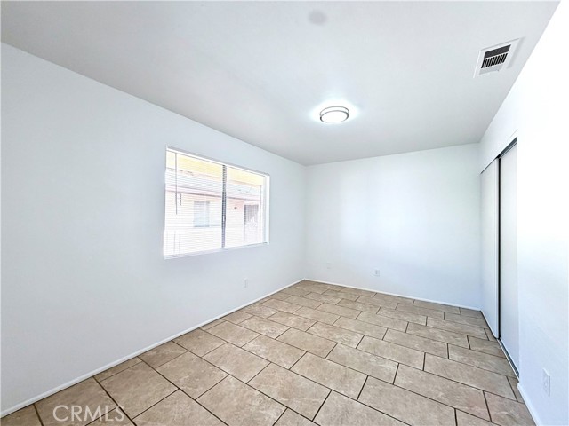 Detail Gallery Image 7 of 16 For 184 N Alessandro Ave #B,  San Jacinto,  CA 92583 - 2 Beds | 2 Baths