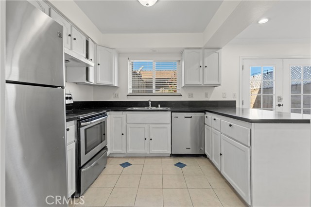 Detail Gallery Image 22 of 50 For 15880 Bogart Ct, Fountain Valley,  CA 92708 - 3 Beds | 2 Baths