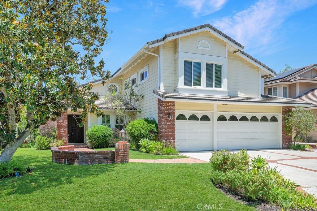 11 Pinewood Drive