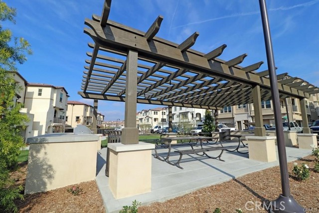 MLS# OC23084283