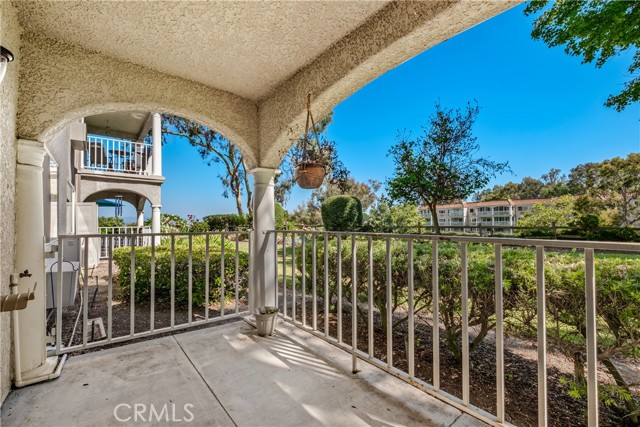 4012 Calle Sonora Oeste # 1B, Laguna Woods, California 92637, 2 Bedrooms Bedrooms, ,2 BathroomsBathrooms,Residential,For Sale,4012 Calle Sonora Oeste # 1B,CROC24003244