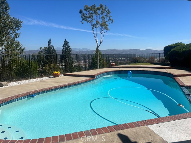 314 Smokeridge Ter, Anaheim Hills CA: https://media.crmls.org/medias/257157a5-b983-4727-b80f-6273230cecc8.jpg