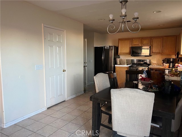 40305 Reata Road, Palmdale, CA, 93550 40305 Reata Road, Palmdale, CA, 93550