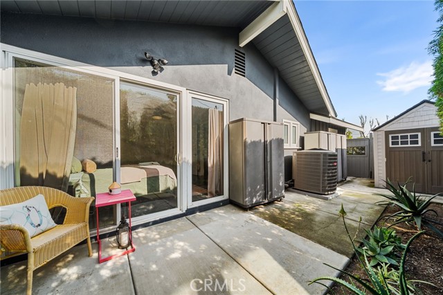 Detail Gallery Image 22 of 23 For 13231 Sandhurst Pl, North Tustin,  CA 92705 - 4 Beds | 2/1 Baths