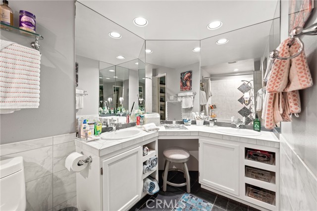 5893 Oak Knolls Road, Simi Valley CA: https://media.crmls.org/medias/257255b7-5292-43ec-9f23-83ce11ad797f.jpg