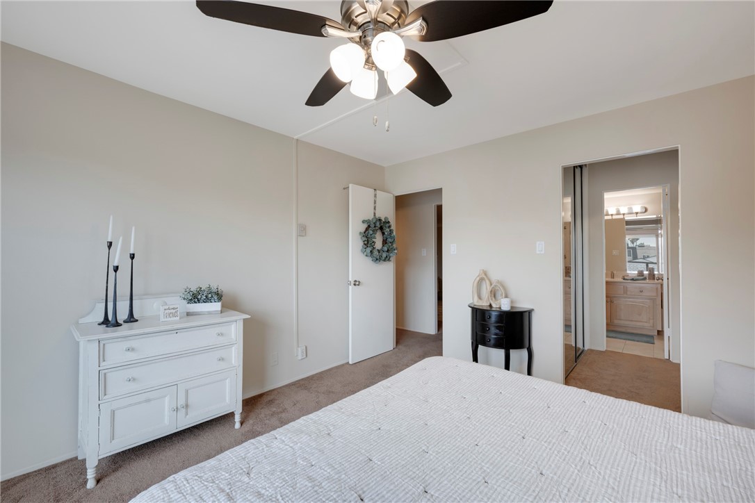 Detail Gallery Image 13 of 36 For 2500 E 2nd St #302,  Long Beach,  CA 90803 - 2 Beds | 2 Baths