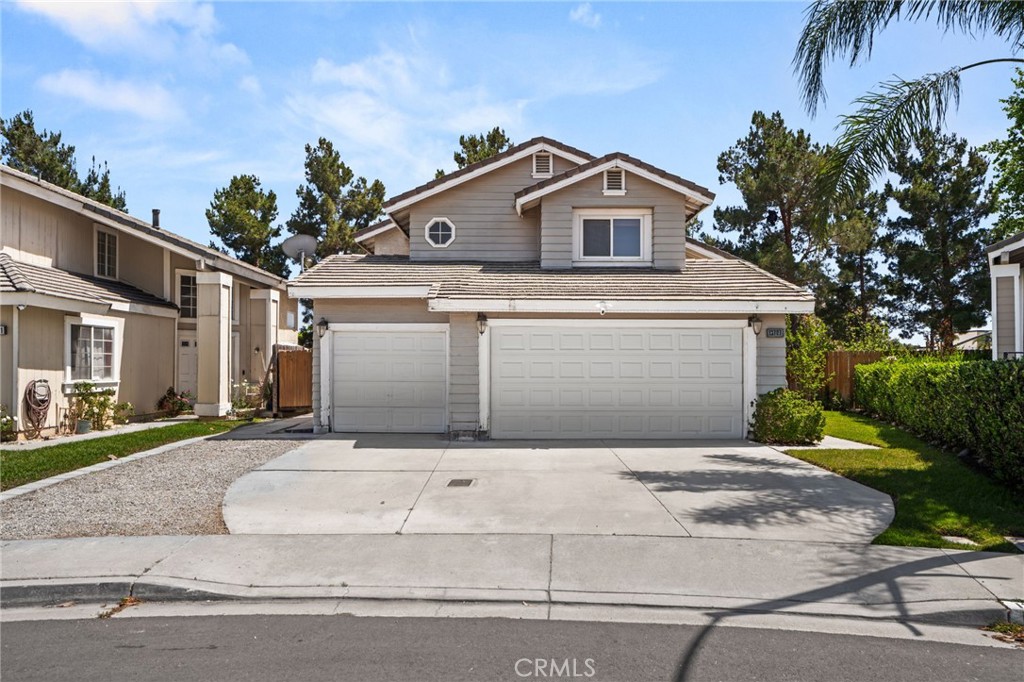 13707 Sunrise Street