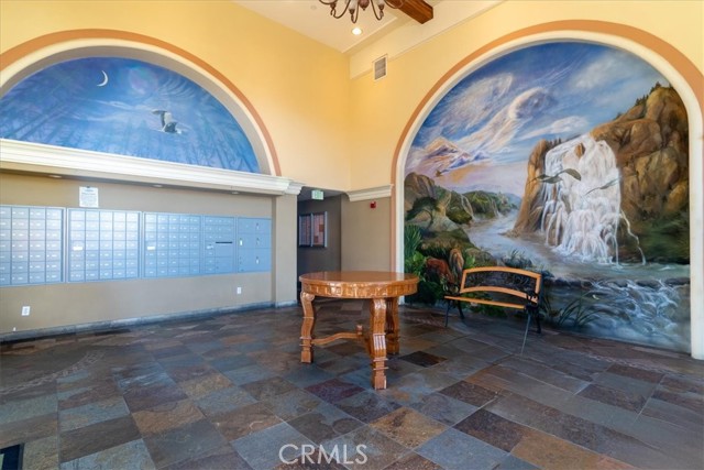 Detail Gallery Image 2 of 41 For 21345 Hawthorne #217,  Torrance,  CA 90503 - 1 Beds | 1 Baths