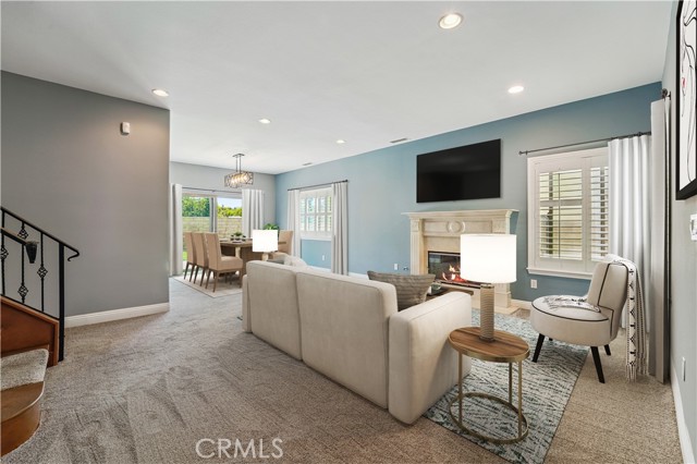 2748 Texas Avenue, Simi Valley CA: https://media.crmls.org/medias/2573e7e1-23ec-41f1-a6b3-730dbf54bb2c.jpg
