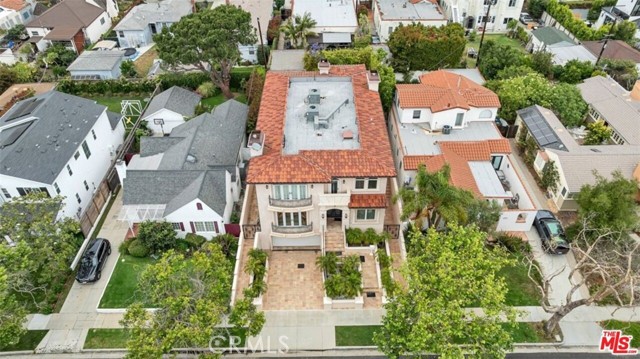 10517 Blythe Avenue, Los Angeles CA: https://media.crmls.org/medias/25749a03-bca6-47cf-ad1b-de86c2c25a22.jpg