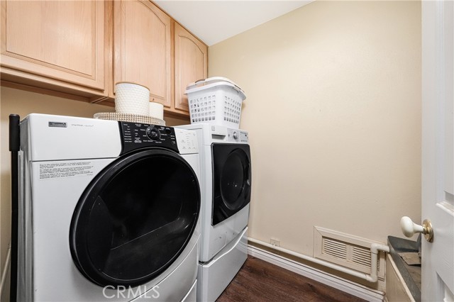 42153 Parkmont Drive, Lancaster CA: https://media.crmls.org/medias/2574cfc8-8e79-451a-8069-3cc435187149.jpg